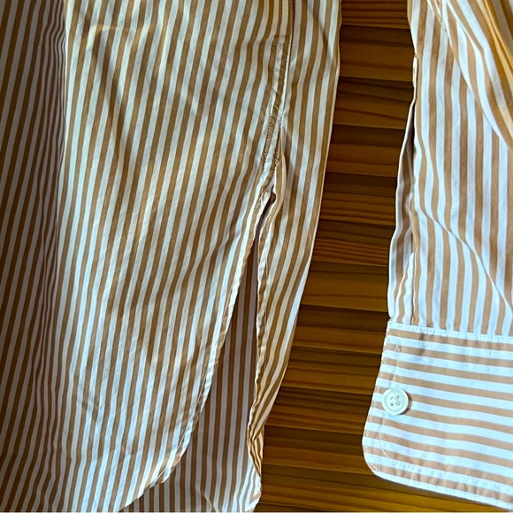 GAP 🥂 Tan Beige Striped Long Button Down Shirt / Cover Up - Picture 3 of 3